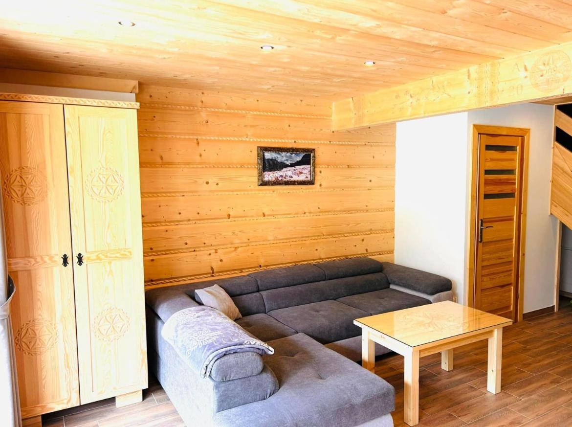 Stella Haus Apartment Dzianisz Luaran gambar
