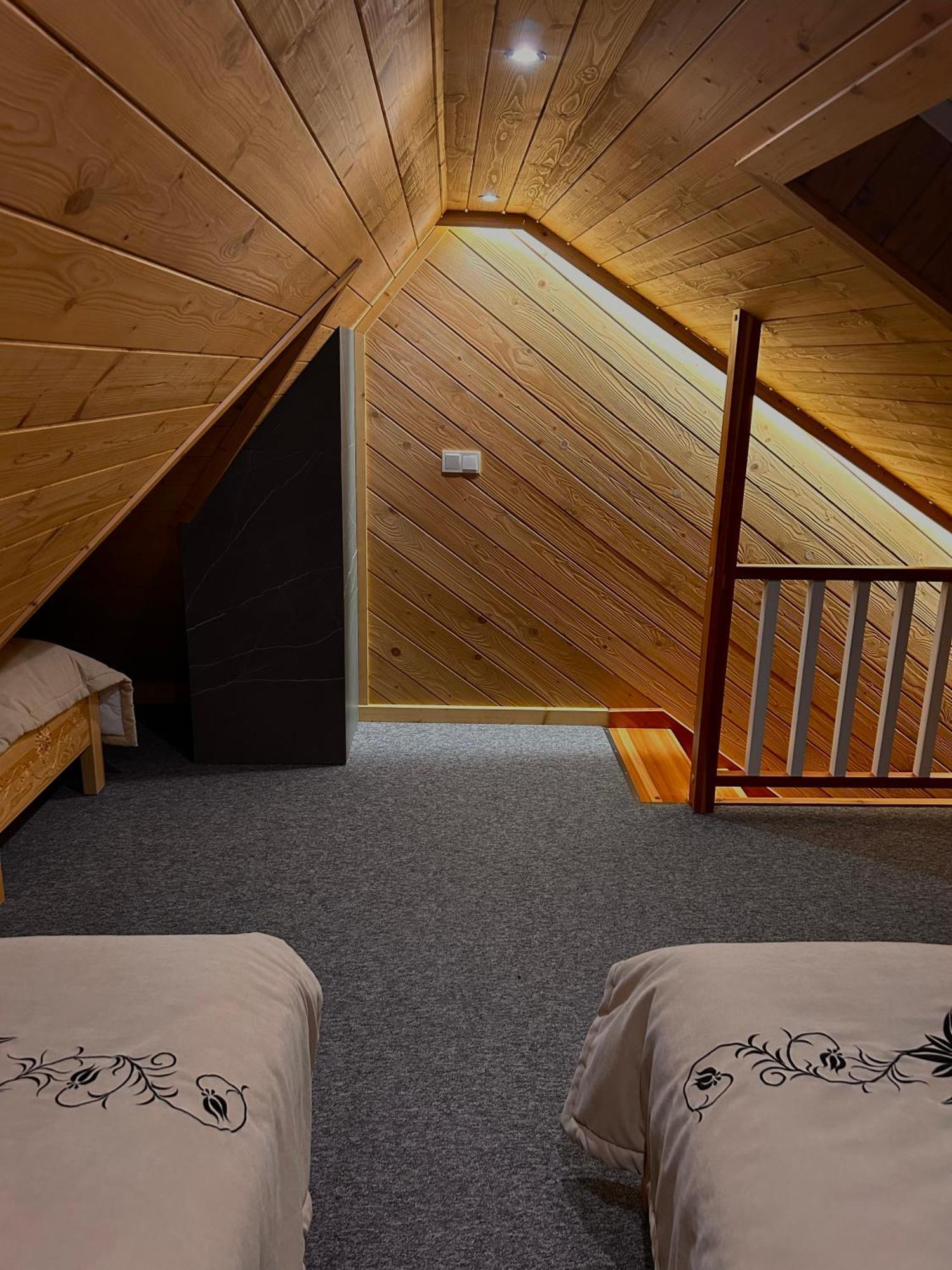 Stella Haus Apartment Dzianisz Luaran gambar